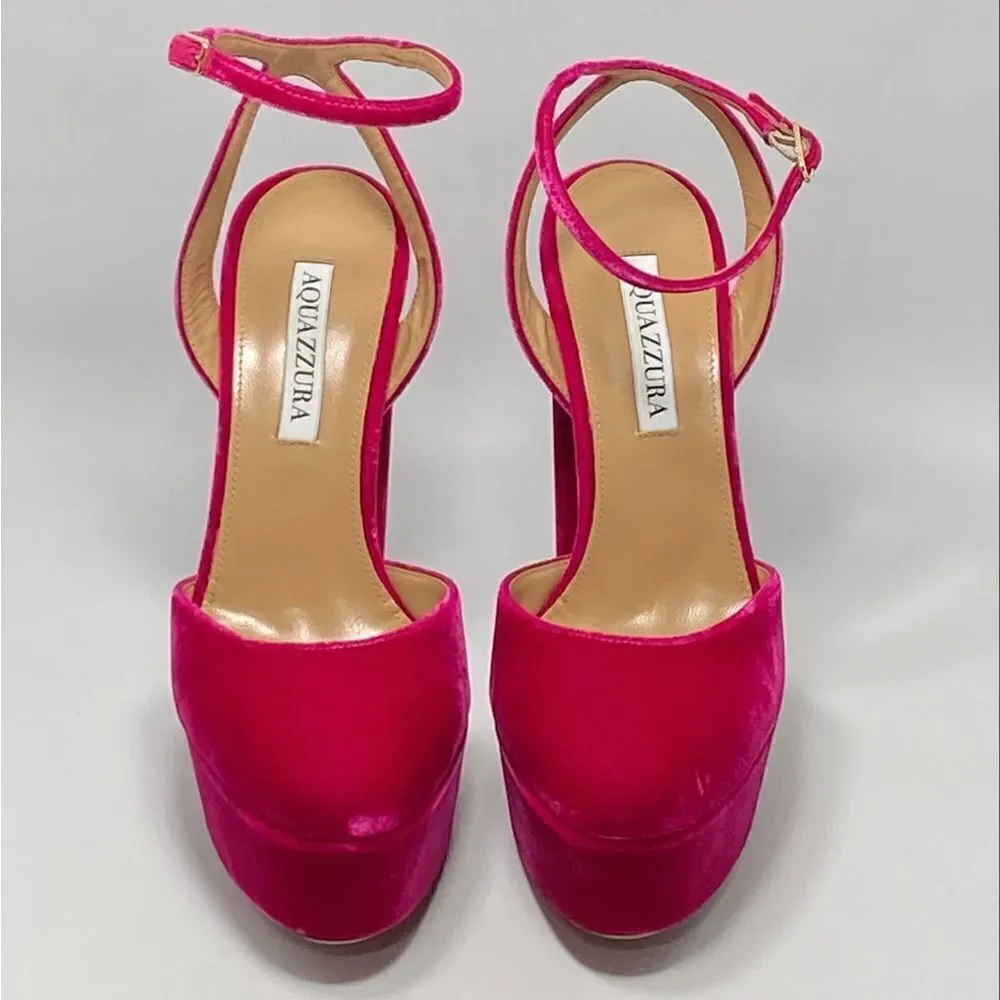 Aquazzura never worn